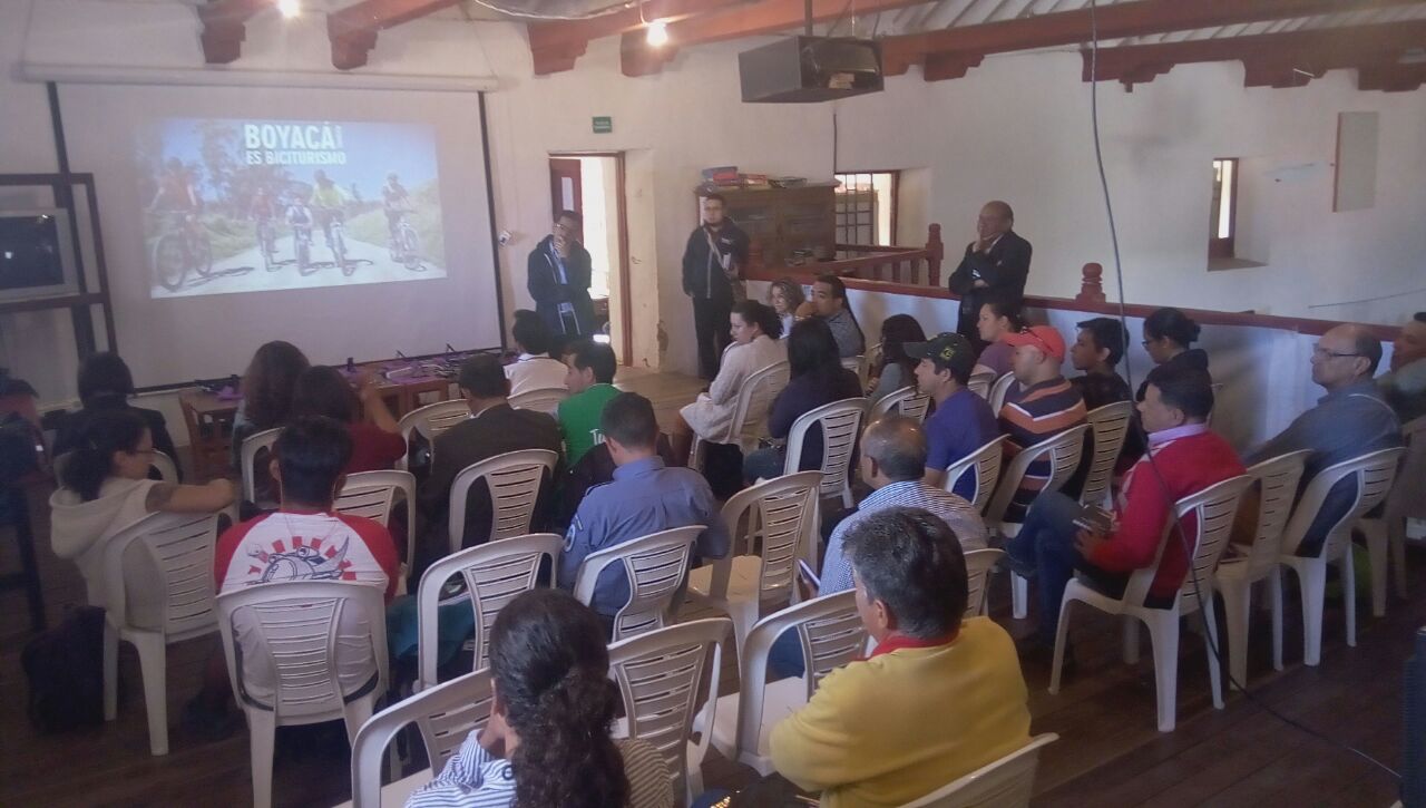 Villa de Leyva dinamiza el turismo en bicicleta a través del Proyecto ‘BiciRegión’