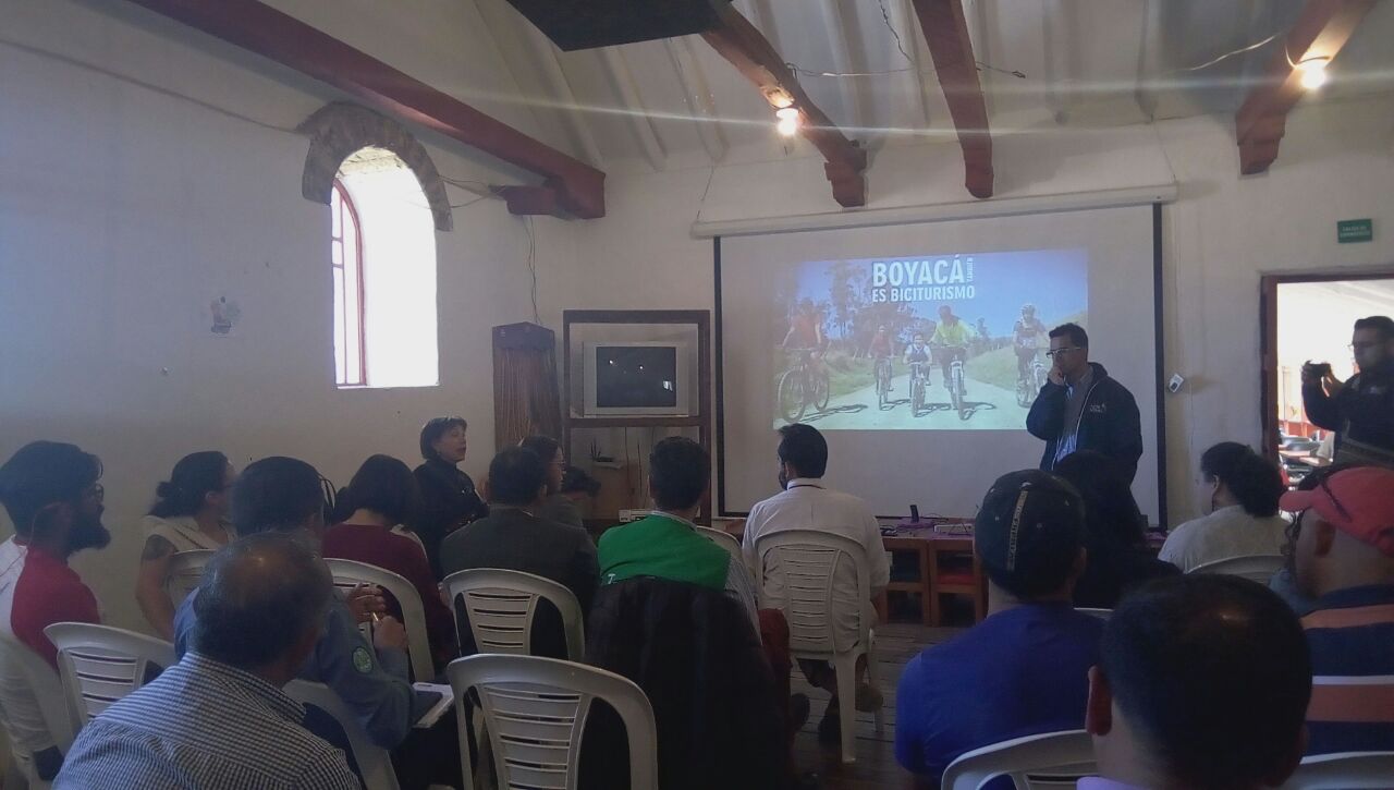Villa de Leyva dinamiza el turismo en bicicleta a través del Proyecto ‘BiciRegión’