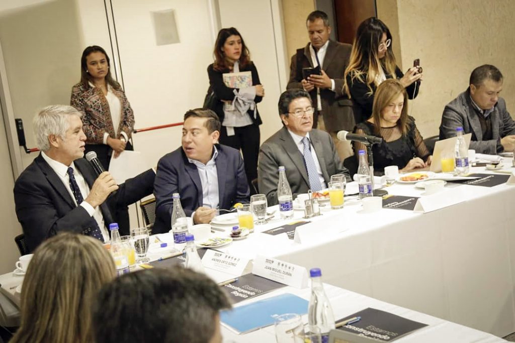 Mandatarios y Congresistas del Centro del país hacen recomendaciones al Plan Nacional de Desarrollo