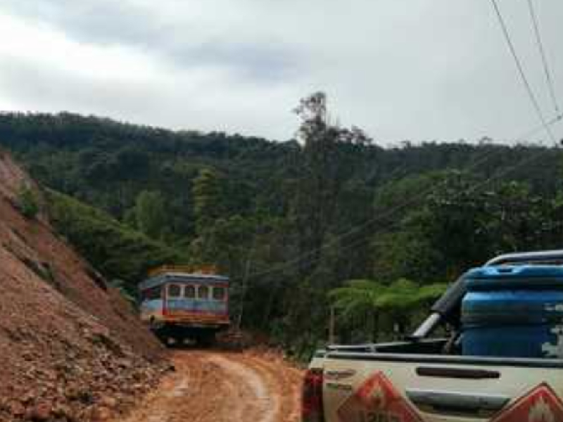 GOBERNACIÓN DEL HUILA SIGUE REALIZANDO RECUPERACIÓN DE LAS VÍAS AFECTADAS POR EL INVIERNO