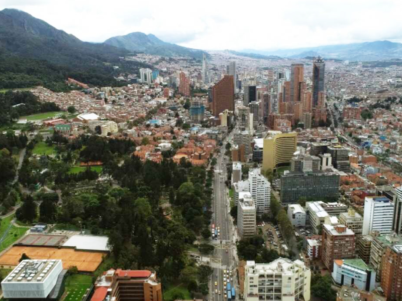 VOTA POR BOGOTÁ EN WE LOVE CITIES, PIONEROS EN SOSTENIBILIDAD