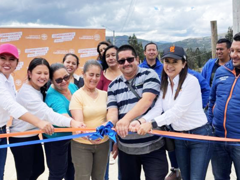 Más de 1.000 obras serán entregadas en los 116 municipios de Cundinamarca
