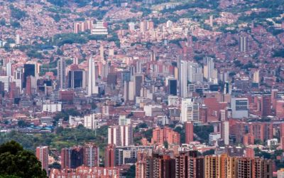 BOGOTÁ Y ANTIOQUIA, LAS QUE MÁS GENERAN RIQUEZA