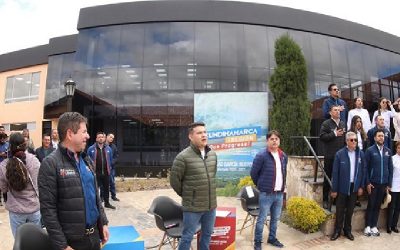 GOBERNADOR DE CUNDINAMARCA INAUGURÓ UN PAQUETE DE OBRAS EN UBATÉ