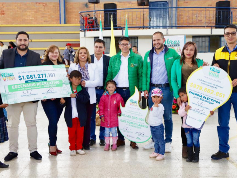 En Siachoque la calidad de vida rural mejora gracias al gobernador Ramiro Barragán