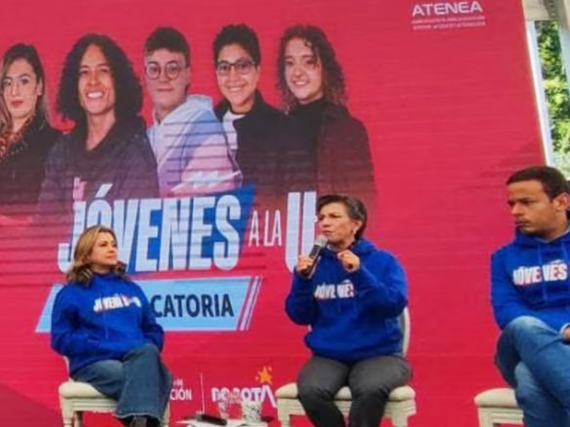 En Bogotá el programa Jóvenes a la U recibió un reconocimiento