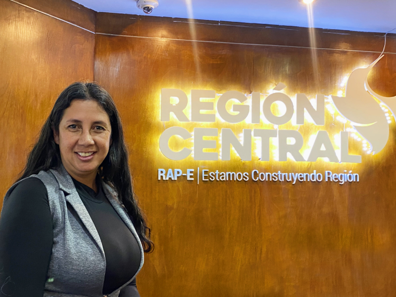 María del Pilar Niño, nueva profesional especializada de la Dirección Administrativa y Financiera