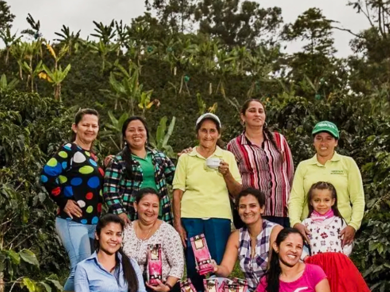 Mujeres huilenses protagonistas en Cafés de Colombia