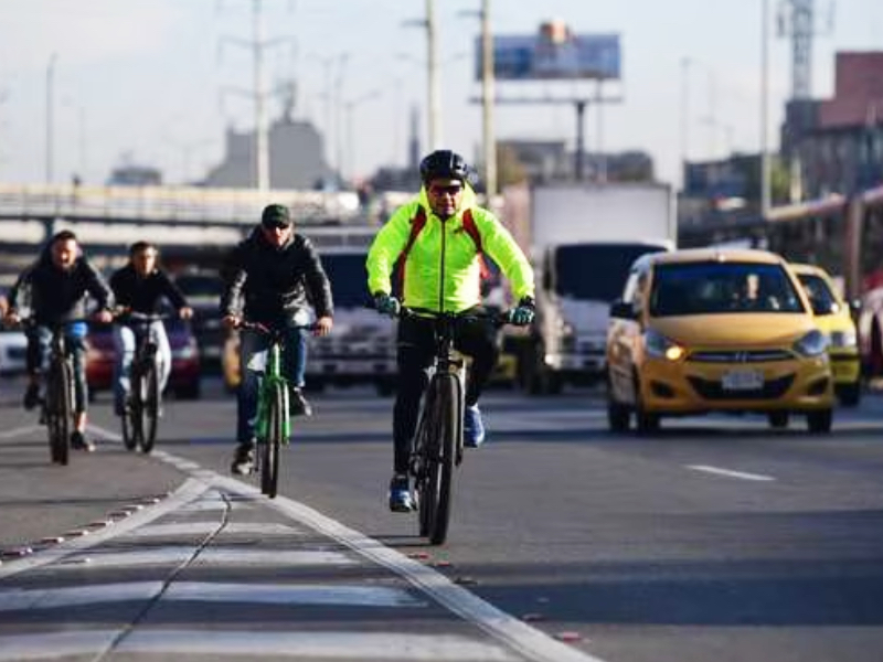 El plan de movilidad sostenible que planea reducir tiempos de viaje en Bogotá a 30 minutos