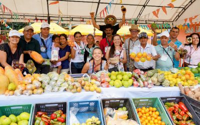 Más de 80 productores agrícolas ofertaron sus productos de manera directa en ‘Canastas de Paz ¡sabores del Tolima, unidos por Colombia!’