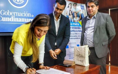 Acuerdo entre Cundinamarca y el Fondo Nacional del Ahorro permitirá vivienda digna para miles de cundinamarqueses.