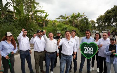 Gobernador Carlos Amaya entregó 15 muros de contención en el corredor vial Moniquirá – Togüí