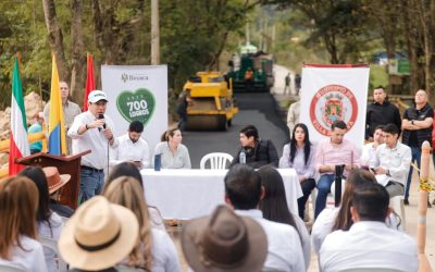 Gobernador Carlos Amaya entregó el puente sobre la quebrada La Chocita en Villa de Leyva